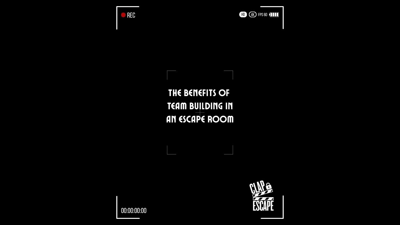 Boost your team synergy ! Discover the concrete benefits of escape rooms in business: stress management, leadership and group problem-solving.